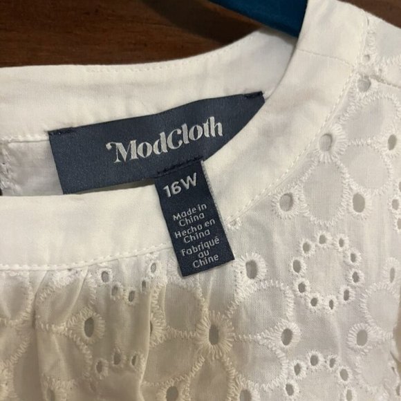 MODCLOTH WHITE EYELET DAISY FLORAL LINED RUFFLE DRESS 16W - Picture 7 of 7